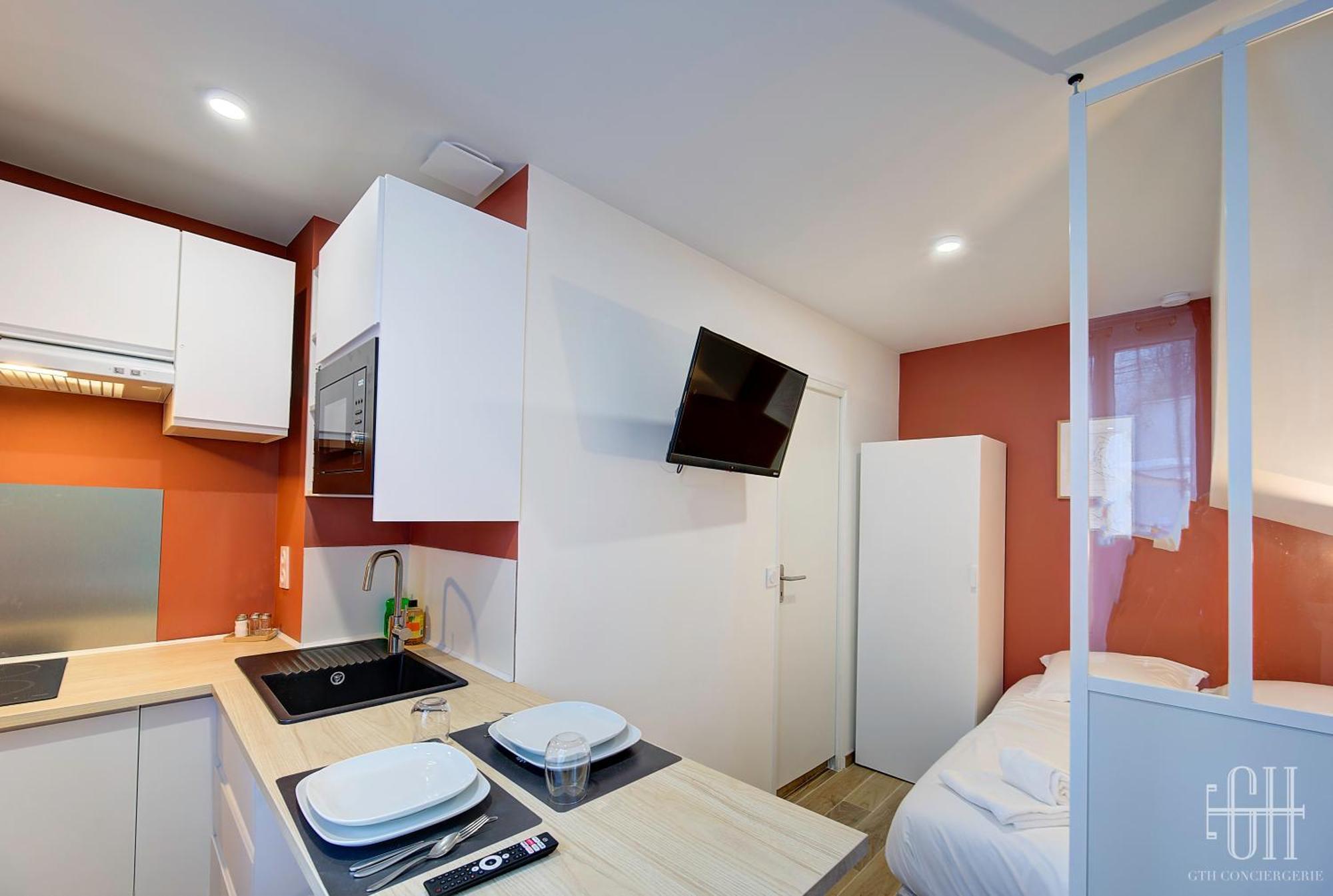 Linea - Proche Gare Apartment
